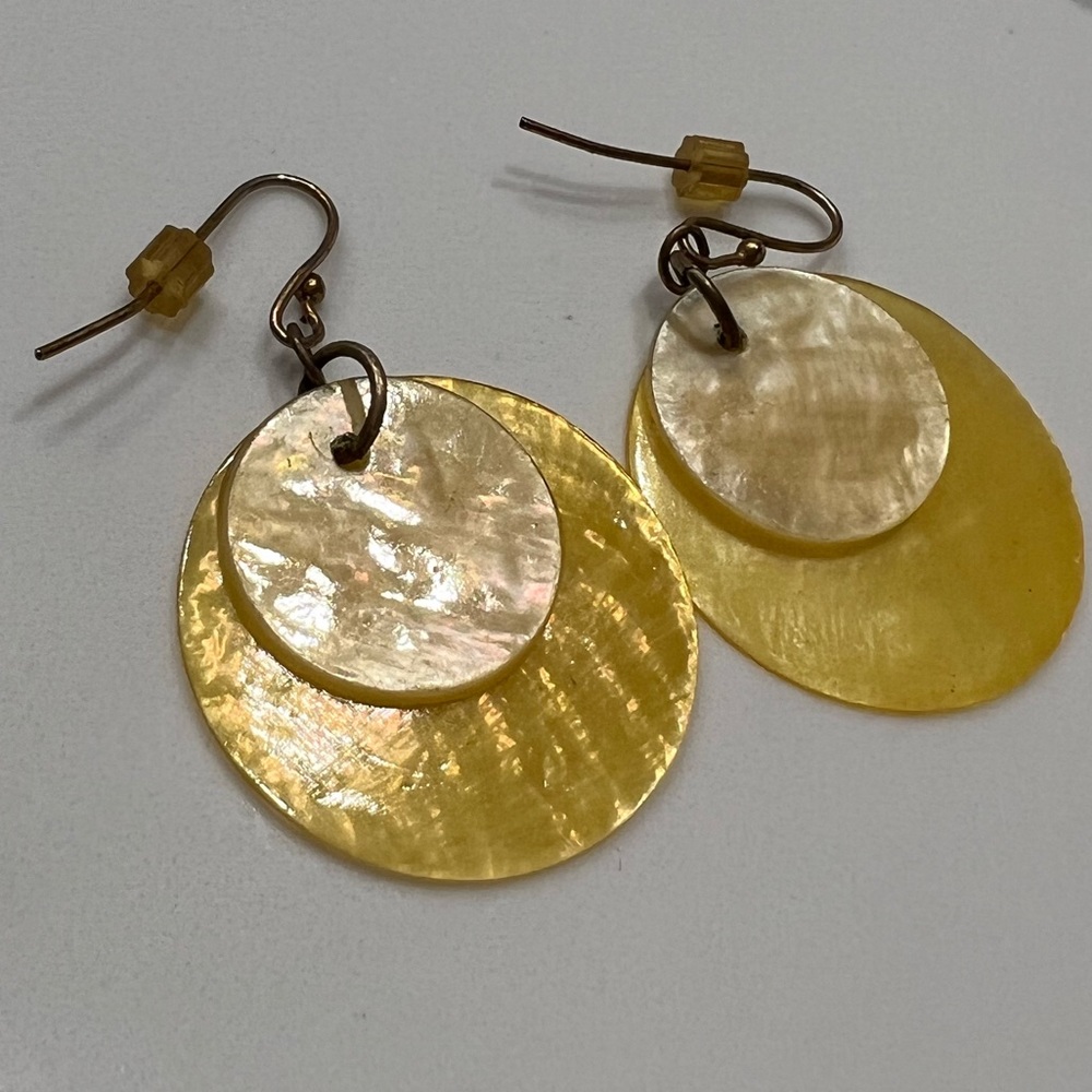 Yellow Shimmer Seashell Two Round Disc Earrings Antique Gold Metal Hook